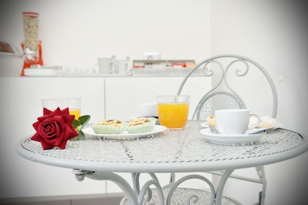 Insula House Bed & Breakfast Ercolano Bagian luar foto