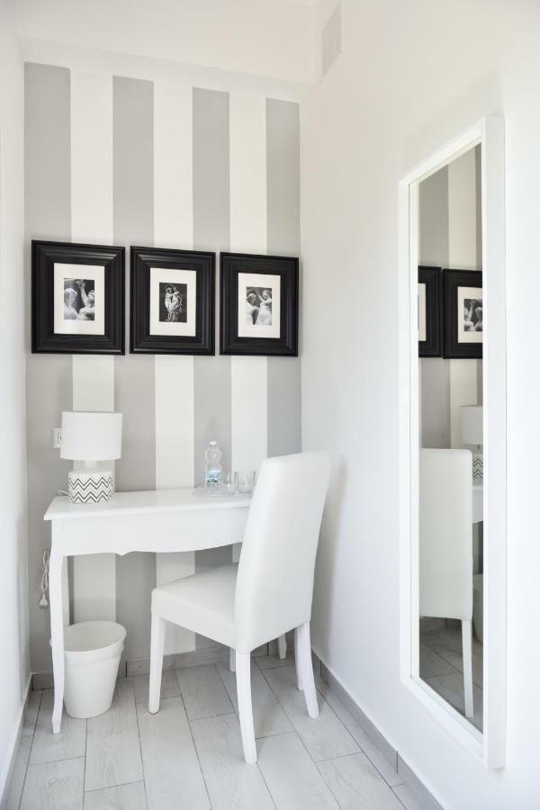 Insula House Bed & Breakfast Ercolano Bagian luar foto